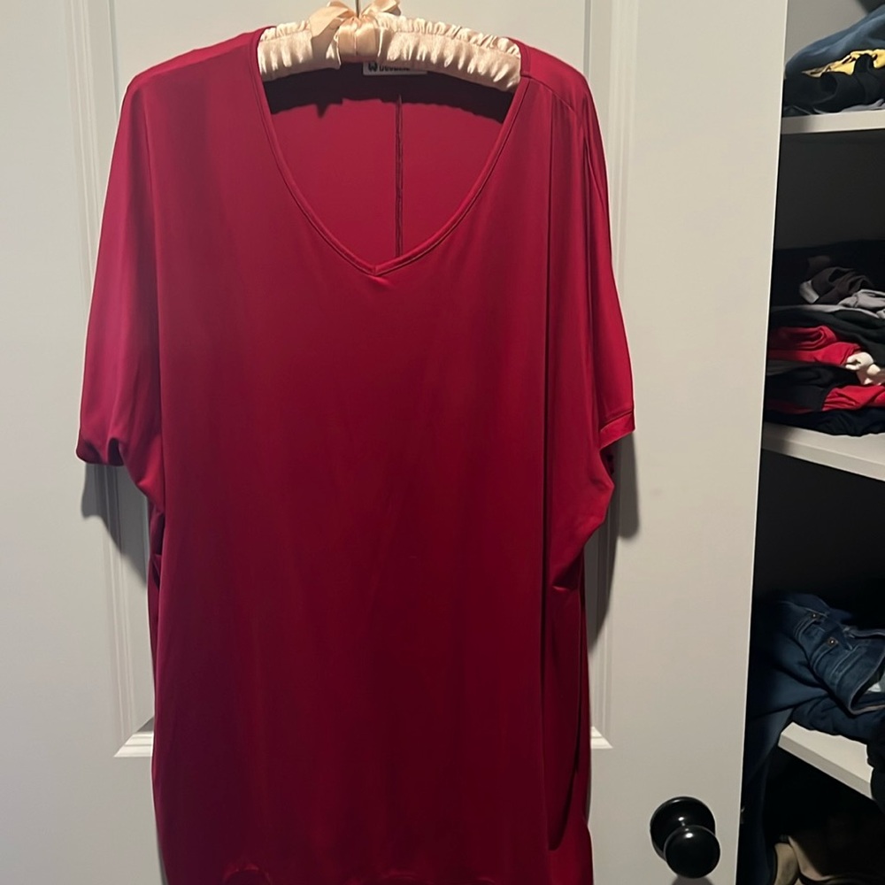 Oversized top- very soft material